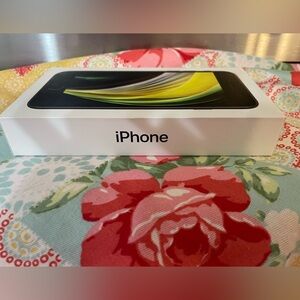 iPhone SE empty box 3/$15 sale must buy 3 listings for sale